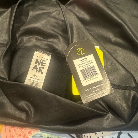 Zumba Swarovski Crystal Leggings, Size XS-S - Picture 3 of 5